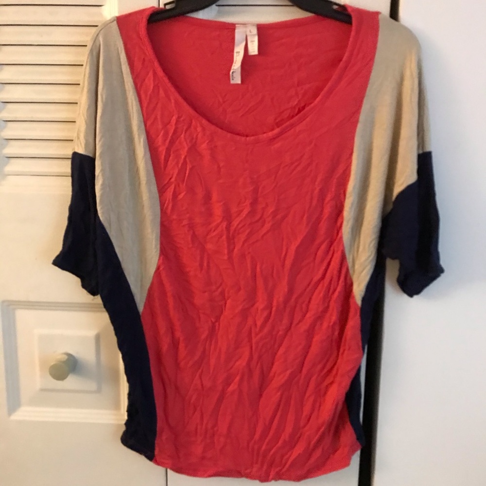Flats and Heels Color block t shirt